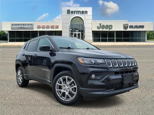 2022 Jeep Compass Latitude Lux