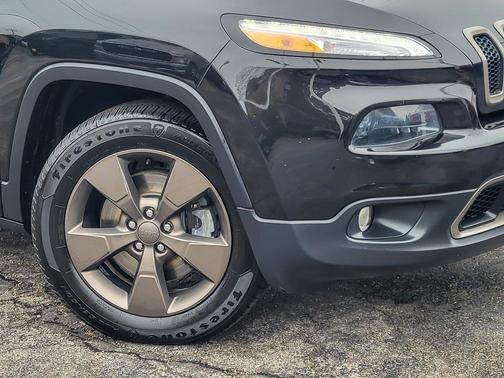 2016 Jeep Cherokee 75th Anniversary