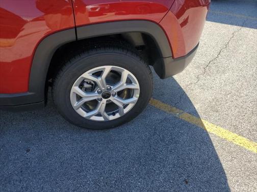 2025 Jeep Compass Latitude