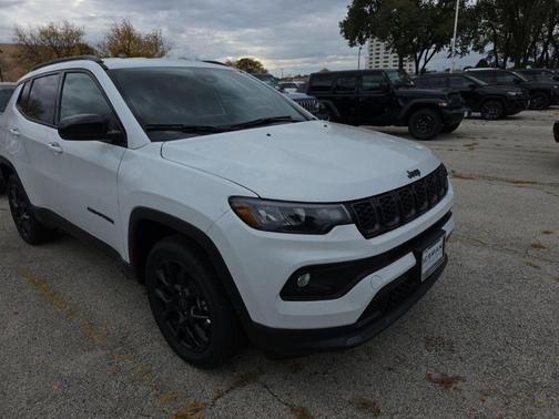 2026 Jeep Compass Latitude
