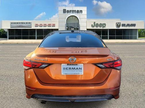 2020 Nissan Sentra SR