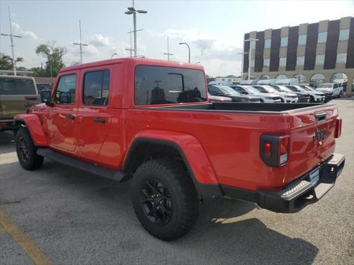 2025 Jeep Gladiator Sport