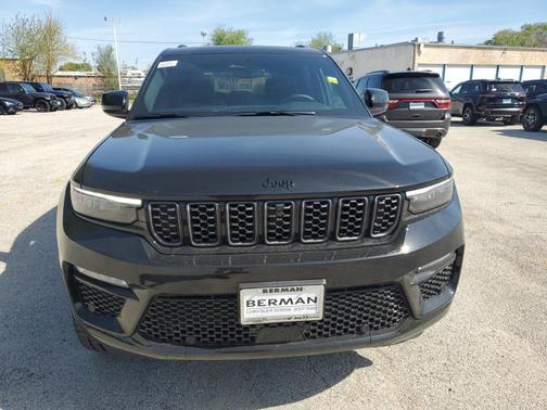 2025 Jeep Grand Cherokee Summit