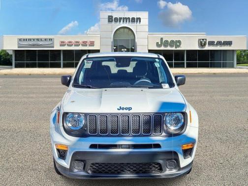 Alpine White Clearcoat 2023 Jeep Renegade Latitude