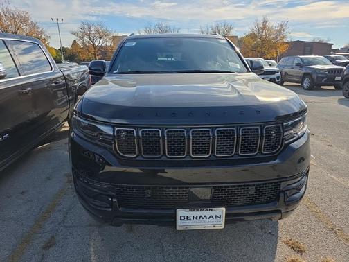 2025 Jeep Wagoneer Carbide 4x4