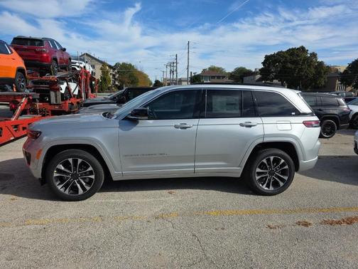 2025 Jeep Grand Cherokee Overland