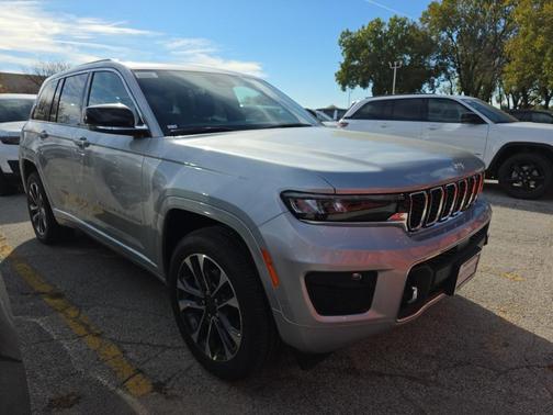 2025 Jeep Grand Cherokee Overland