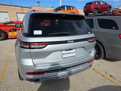 2025 Jeep Grand Cherokee Overland