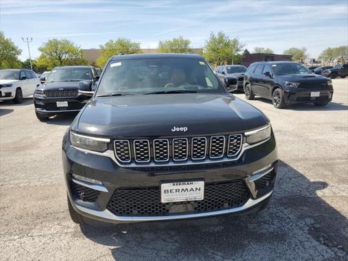 2025 Jeep Grand Cherokee Summit