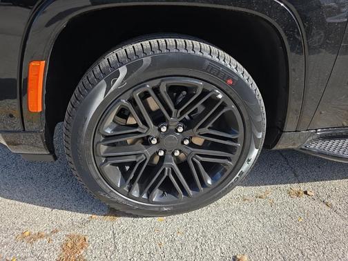 2025 Jeep Wagoneer Carbide 4x4