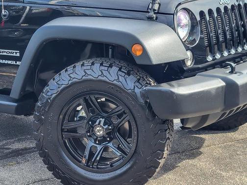 2017 Jeep Wrangler Sport