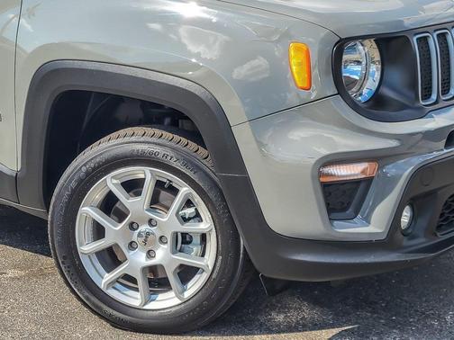 2022 Jeep Renegade Latitude