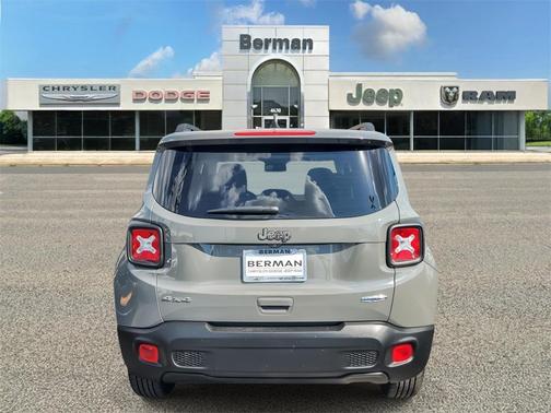 2022 Jeep Renegade Latitude