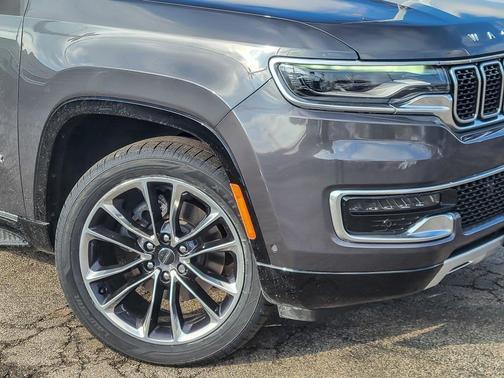 2022 Jeep Wagoneer Series II 4x4