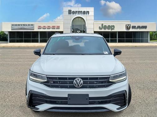 2022 Volkswagen Tiguan 2.0T SE R-Line Black 4MOTION