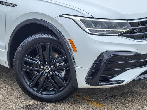 2022 Volkswagen Tiguan 2.0T SE R-Line Black 4MOTION