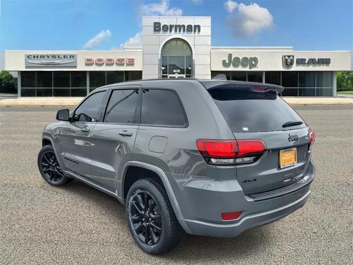 2021 Jeep Grand Cherokee Laredo