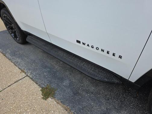 2025 Jeep Wagoneer Carbide 4x4