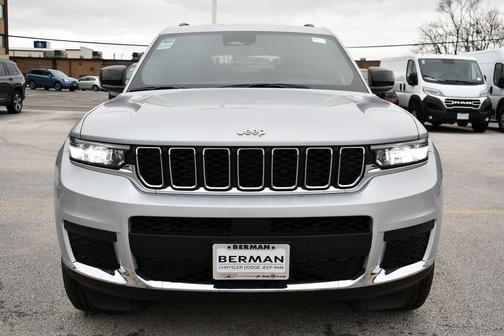 Silver Zynith 2026 Jeep Grand Cherokee L Altitude