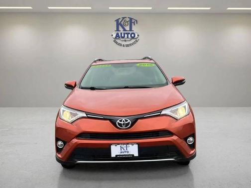 2016 Toyota RAV4 XLE
