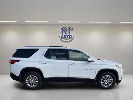 2018 Chevrolet Traverse LT Cloth