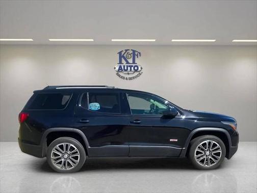 2017 GMC Acadia SLT-1