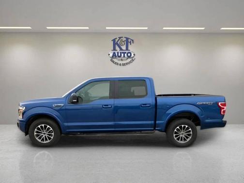 Blue 2018 Ford F-150 XLT