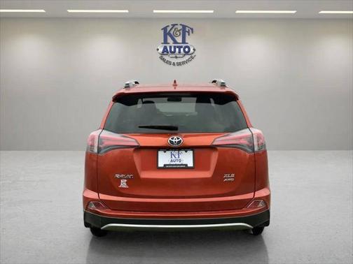 2016 Toyota RAV4 XLE