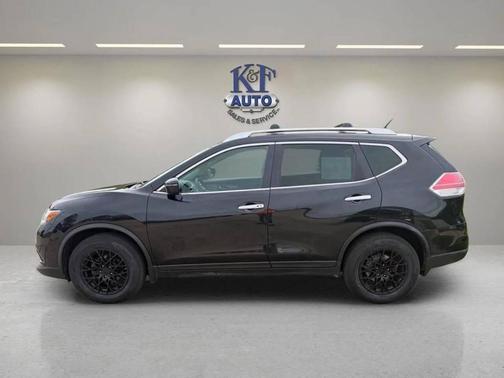 Magnetic Black 2016 Nissan Rogue SV