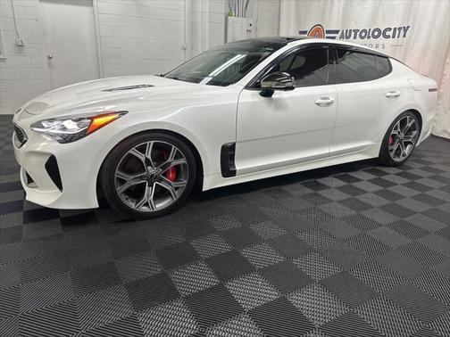 2021 Kia Stinger GT2
