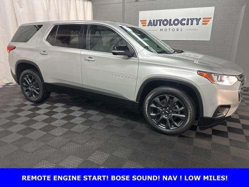 Satin Steel Metallic 2021 Chevrolet Traverse RS