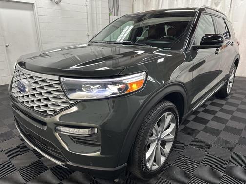2023 Ford Explorer Platinum