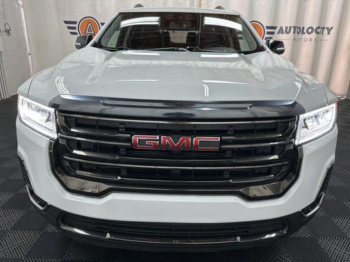2023 GMC Acadia AWD AT4