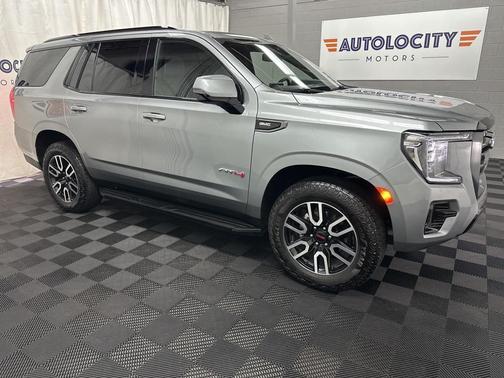 2024 GMC Yukon 4WD AT4