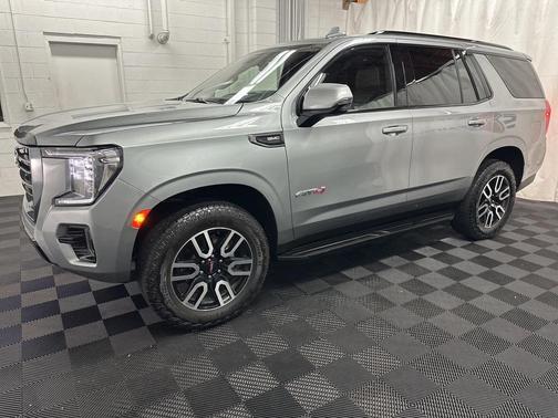 2024 GMC Yukon 4WD AT4