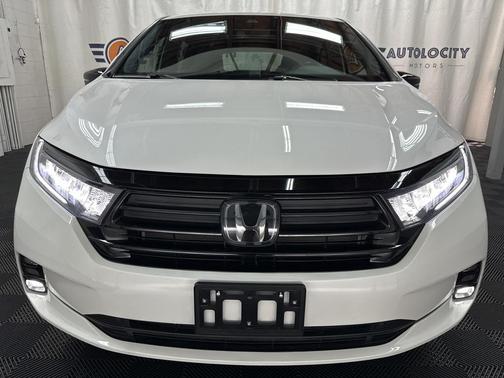 2024 Honda Odyssey Sport