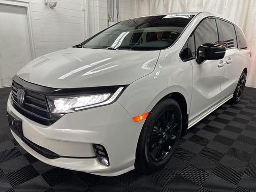 2024 Honda Odyssey Sport