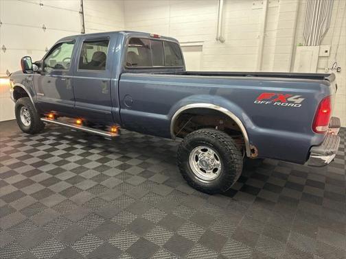 2004 Ford F-350 Lariat