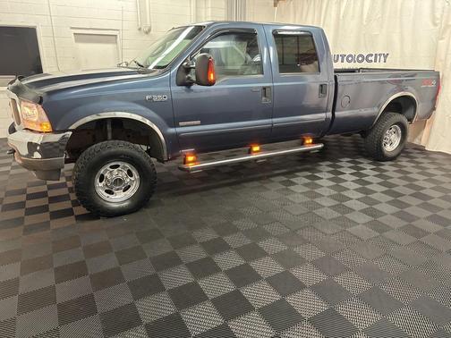 2004 Ford F-350 Lariat
