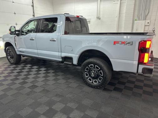 2024 Ford F-350 Platinum