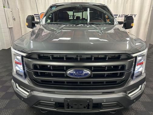 Carbonized Gray Metallic 2023 Ford F-150 Lariat