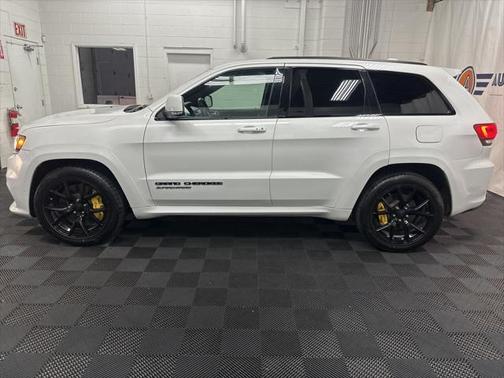 2020 Jeep Grand Cherokee Trackhawk
