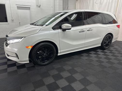 2022 Honda Odyssey Elite