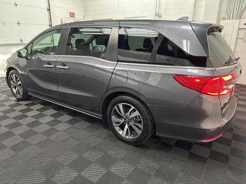 2022 Honda Odyssey Touring