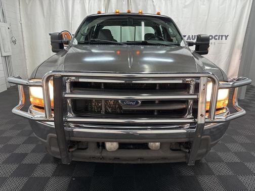 2004 Ford F-350 XLT Crew Cab Super Duty