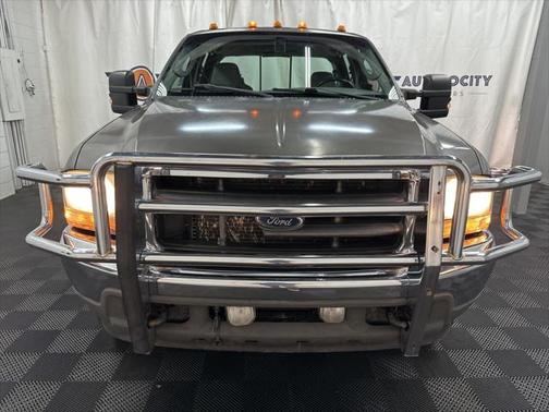 2004 Ford F-350 XLT Crew Cab Super Duty