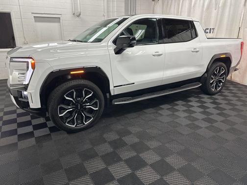 2025 GMC Sierra EV Max Range Denali