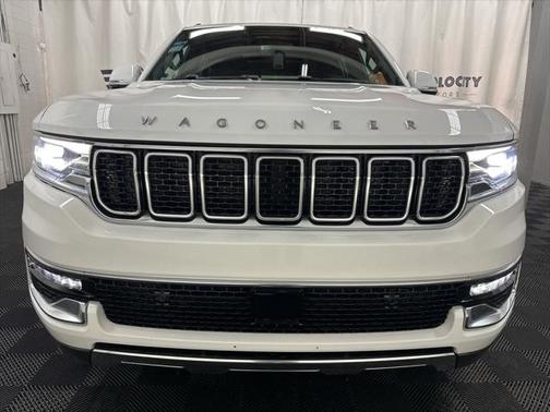 2022 Jeep Wagoneer Series III 4x4