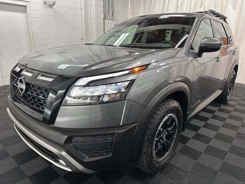 2024 Nissan Pathfinder Rock Creek 4WD