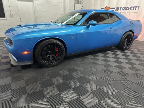 2016 Dodge Challenger SRT Hellcat